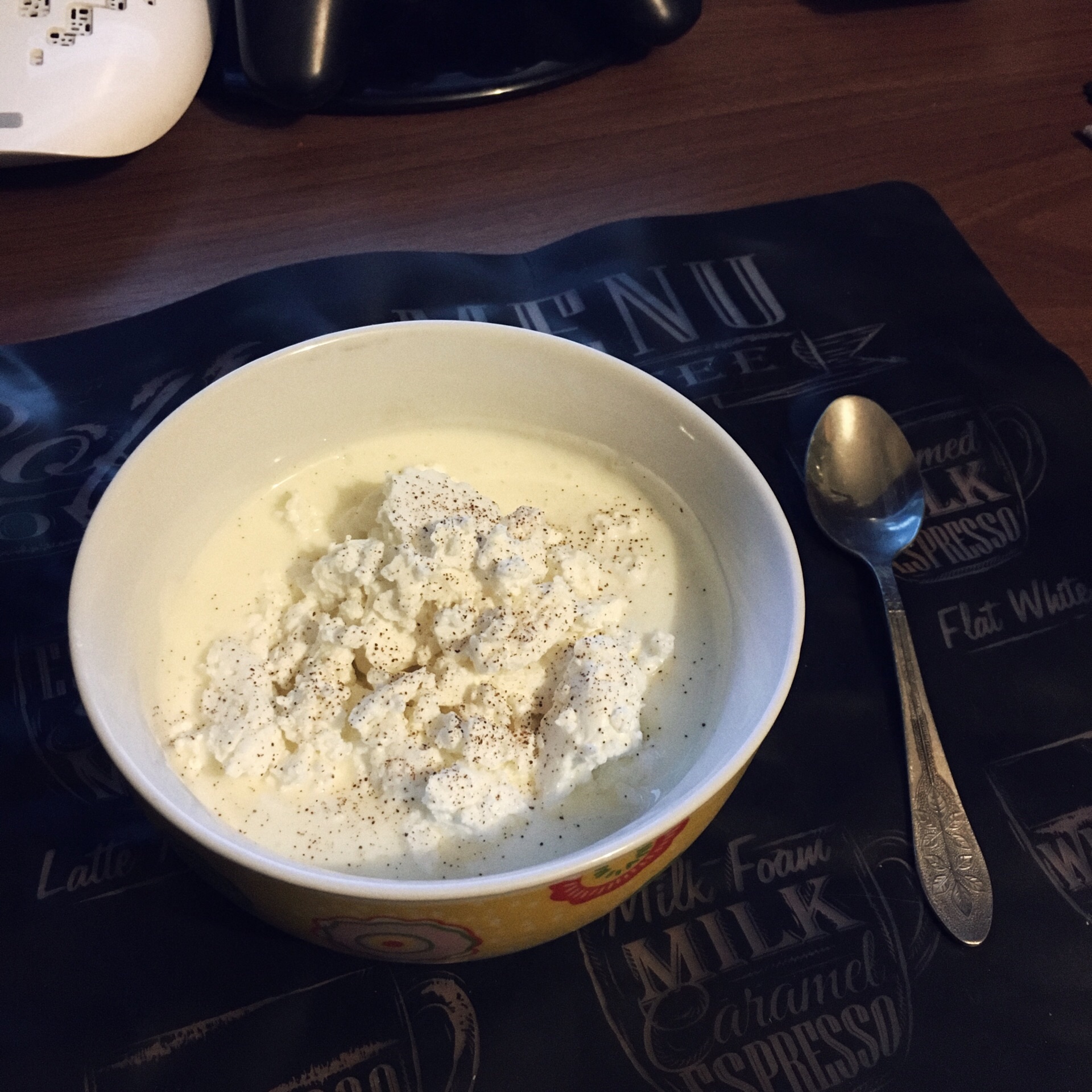 Едят ли творог на ужин. Ужин пп творог. Здоровый ужин с творогом. Едят ли творог на ужин. Пп ужин для похудения с творогом.