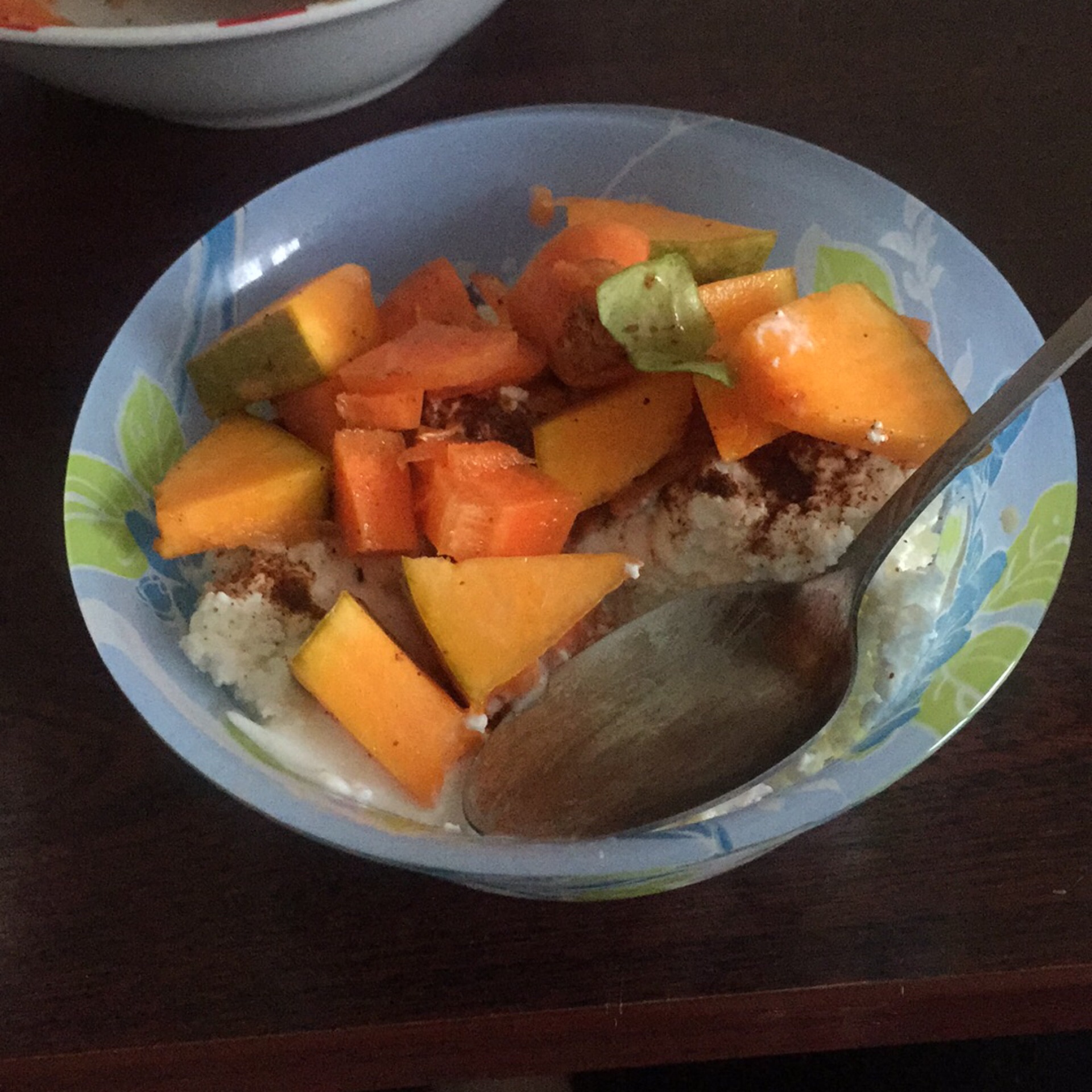 Можно ли тыкву на ужин. Курица с тыквой. Тушеная тыква с луком и зеленью. Ньокки с тыквой. Филе индейки с картошкой тушеное.