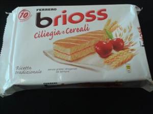 Kinder Brioss Ciliegia E Cereali Photo