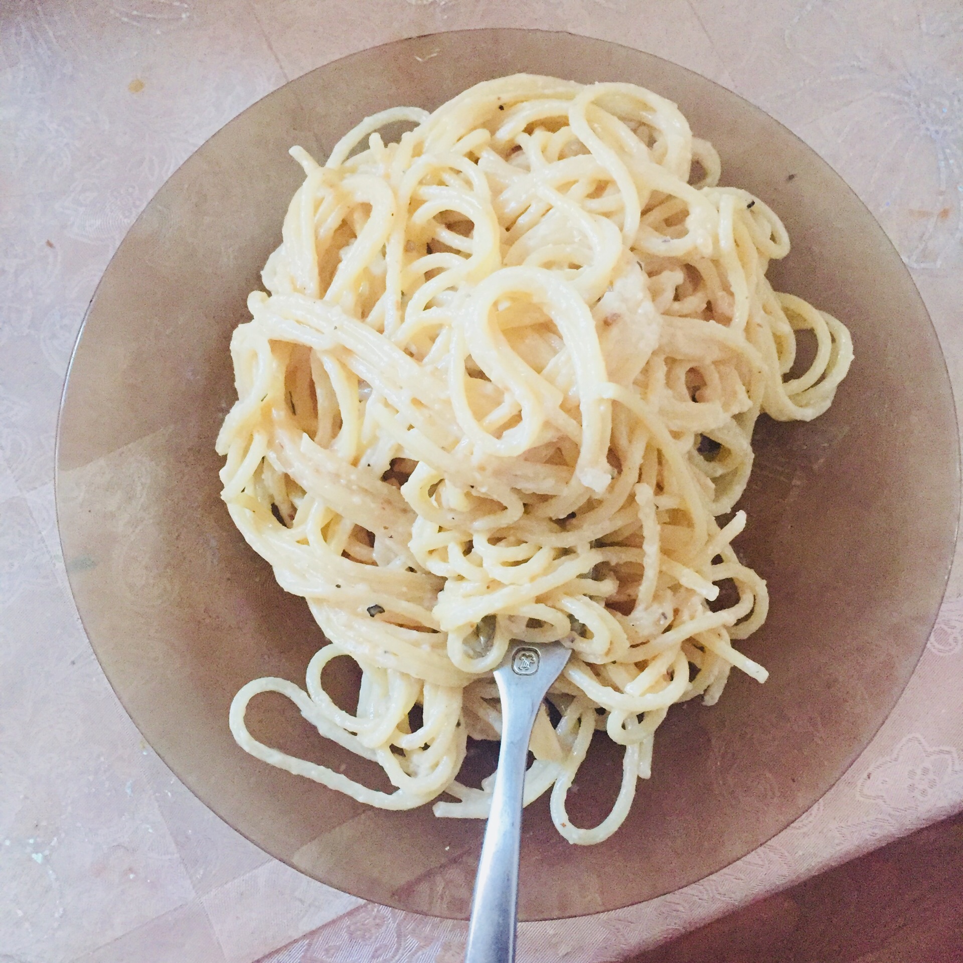 Порция спагетти грамм. 100 Грамм спагетти. 100 Грамм макарон спагетти. 100 Грамм лапши. 200 Грамм лапши.